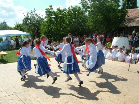 2008. 07. 19. 14:00.